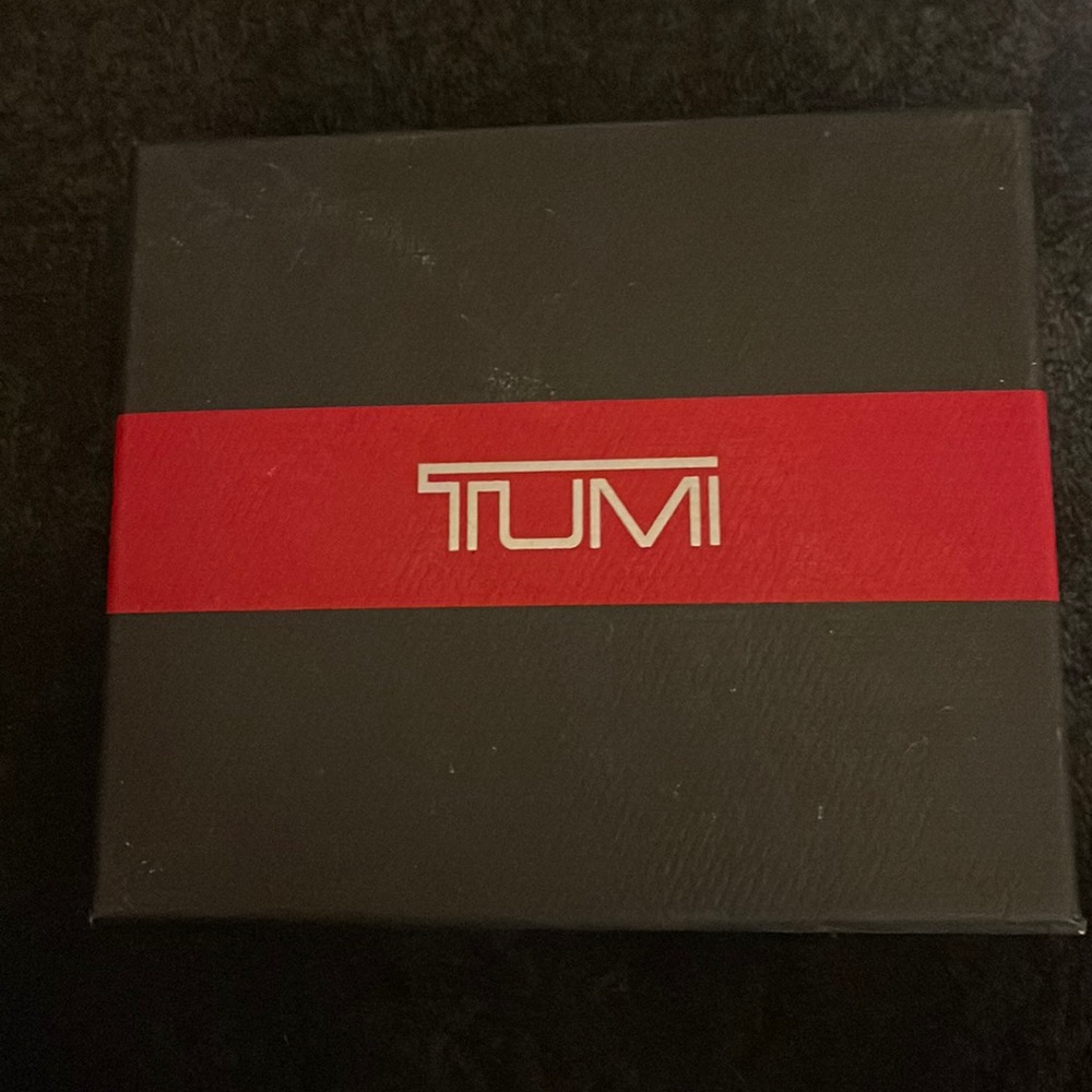 Tumi Wallet Box